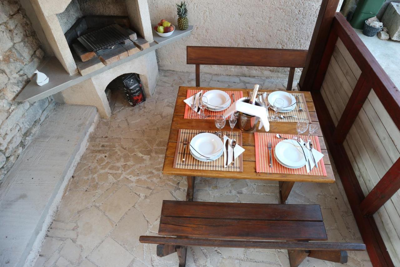 Villa Palace Peruški Εξωτερικό φωτογραφία